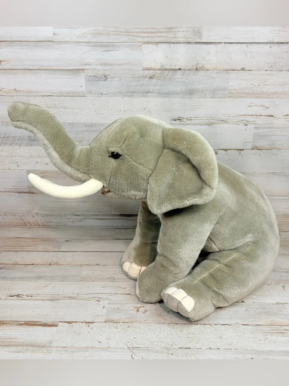 2013 FAO Schwarz Toys “R” Us Big Sitting Elephant Plush Stuffed Animal